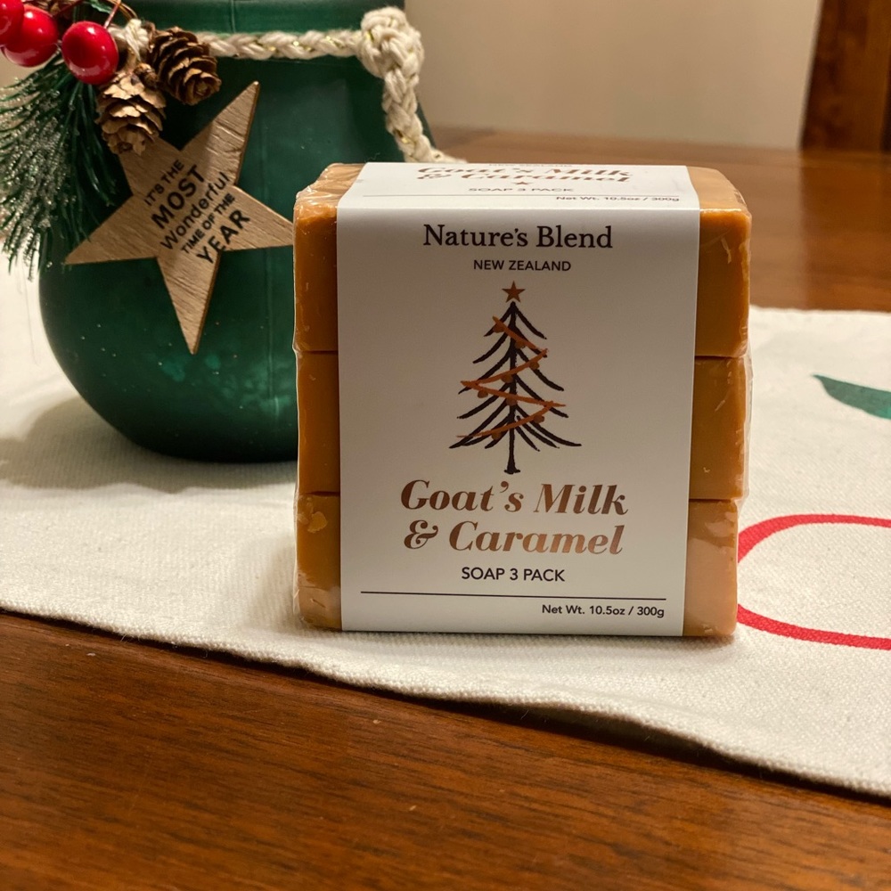 Nature's Blend Goat's Milk & Caramel Soap